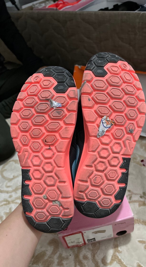 Nike Siyah Turuncu Kadın Spor Ayakkabı - Görsel 4