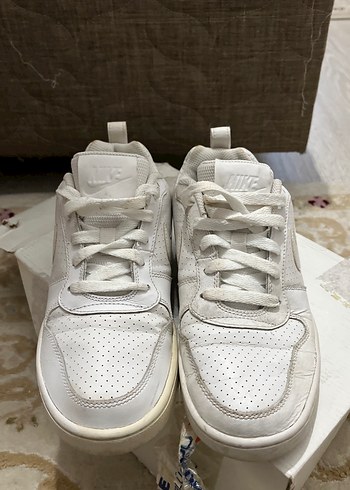 Beyaz Bağcıklı Kadın Spor Ayakkabı - Görsel 2