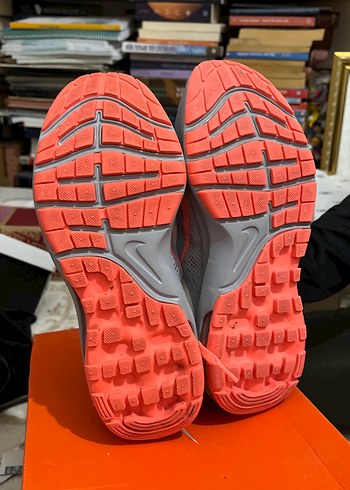 Renkli Bağcıklı Nike Kadın Spor Ayakkabı - Görsel 2