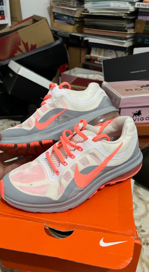 Renkli Bağcıklı Nike Kadın Spor Ayakkabı - Görsel 3