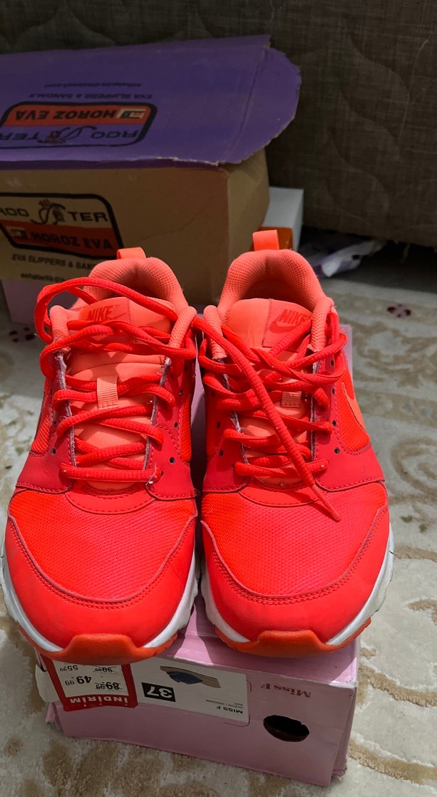 Kırmızı Yüksek Topuklu Bağcıklı Spor Ayakkabı - Görsel 2