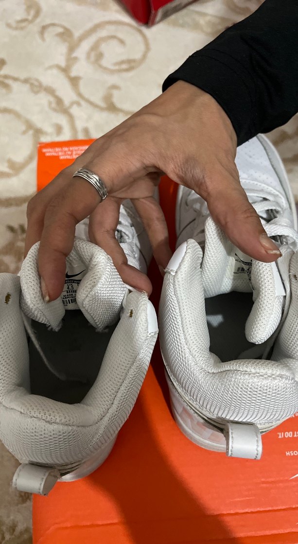 Beyaz Nike Kadın Yüksek Topuklu Spor Ayakkabı - Görsel 4