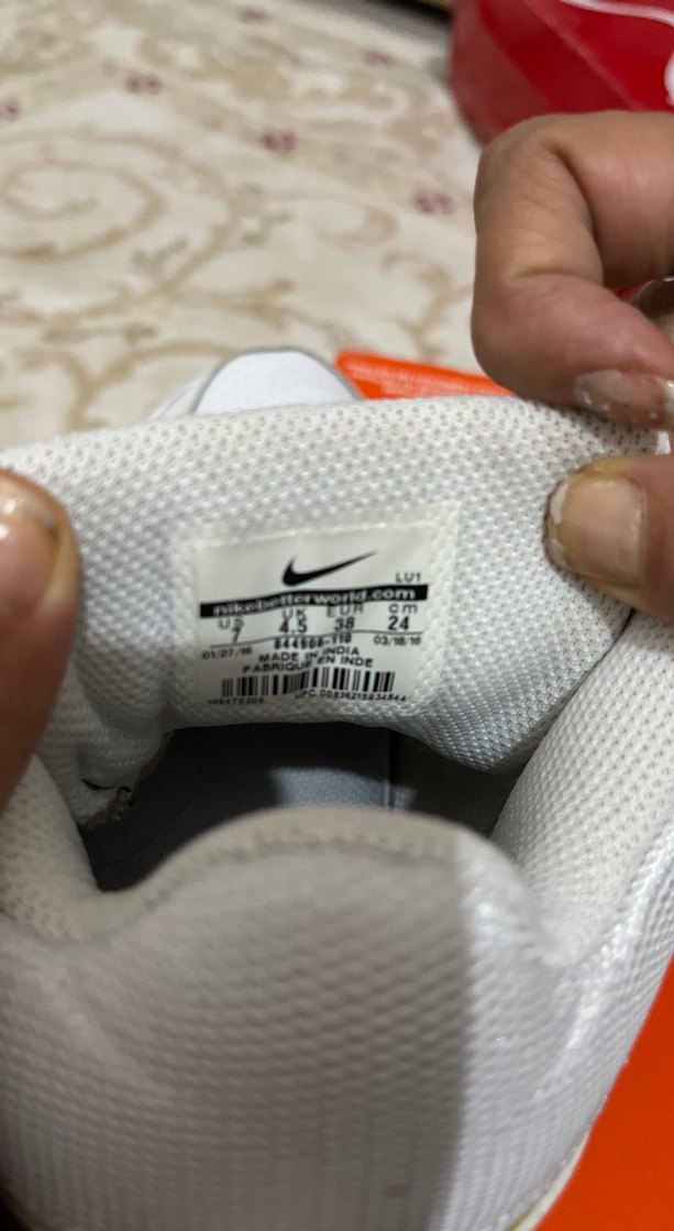 Beyaz Nike Kadın Yüksek Topuklu Spor Ayakkabı - Görsel 5