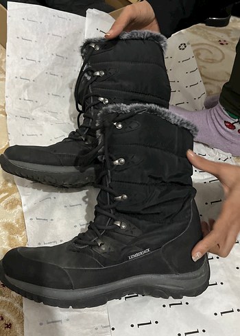Siyah Kürklü Rahat Kadın Botları - Görsel 3