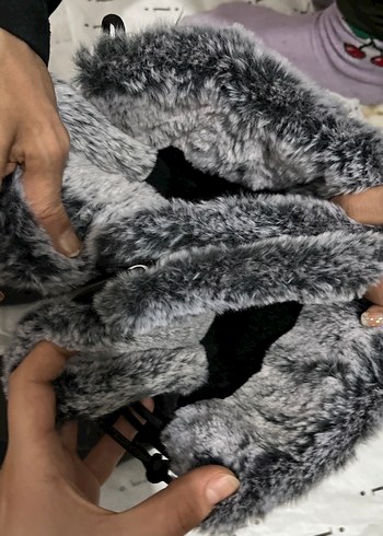 Siyah Kürklü Rahat Kadın Botları - Görsel 4