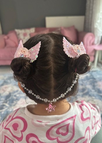 Zara Pembe İşlemeli Boncuklu Çocuk Saç Tokası