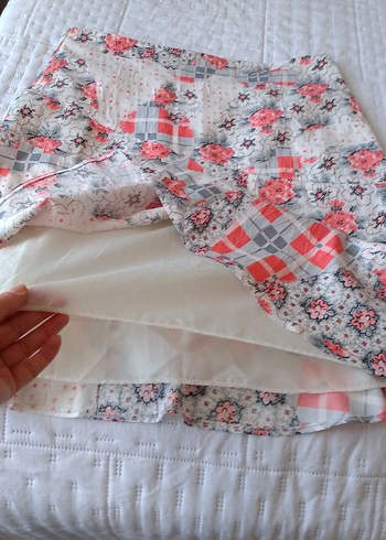 Çiçekli Midi Etek - Görsel 3