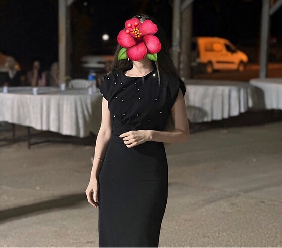 Zara Taşlı elbise