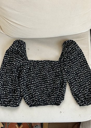 Puantiye Desenli Siyah Mini Bluz