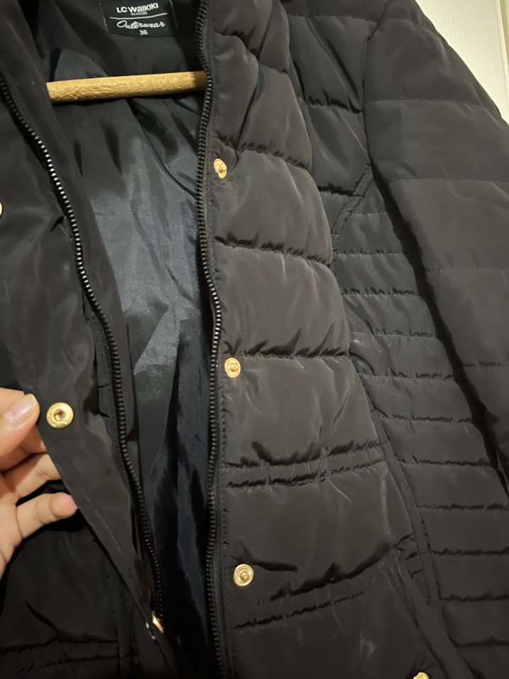 Düğmeli Siyah Midi Kadın Ceket - Görsel 3