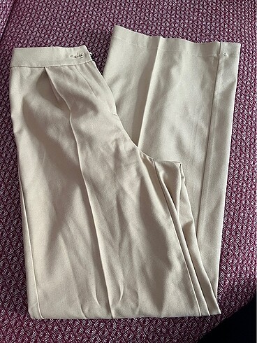 Bershka kumaş pantolon