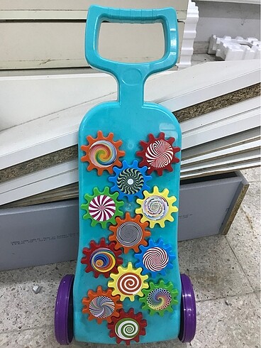 Yürüme yardımcısı oyuncak