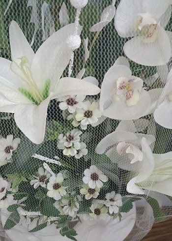 Beyaz Yapay Çiçek Aranjmanı Seramik Vazoda - Görsel 2