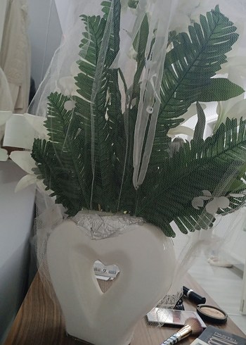 Beyaz Yapay Çiçek Aranjmanı Seramik Vazoda - Görsel 5