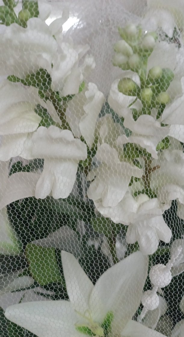 Beyaz Yapay Çiçek Aranjmanı Seramik Vazoda - Görsel 3