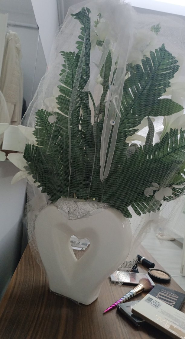 Beyaz Yapay Çiçek Aranjmanı Seramik Vazoda - Görsel 5