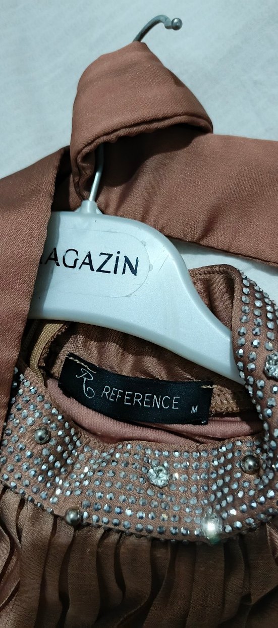 Bej Uzun Pilili Kadın Elbise - Görsel 4