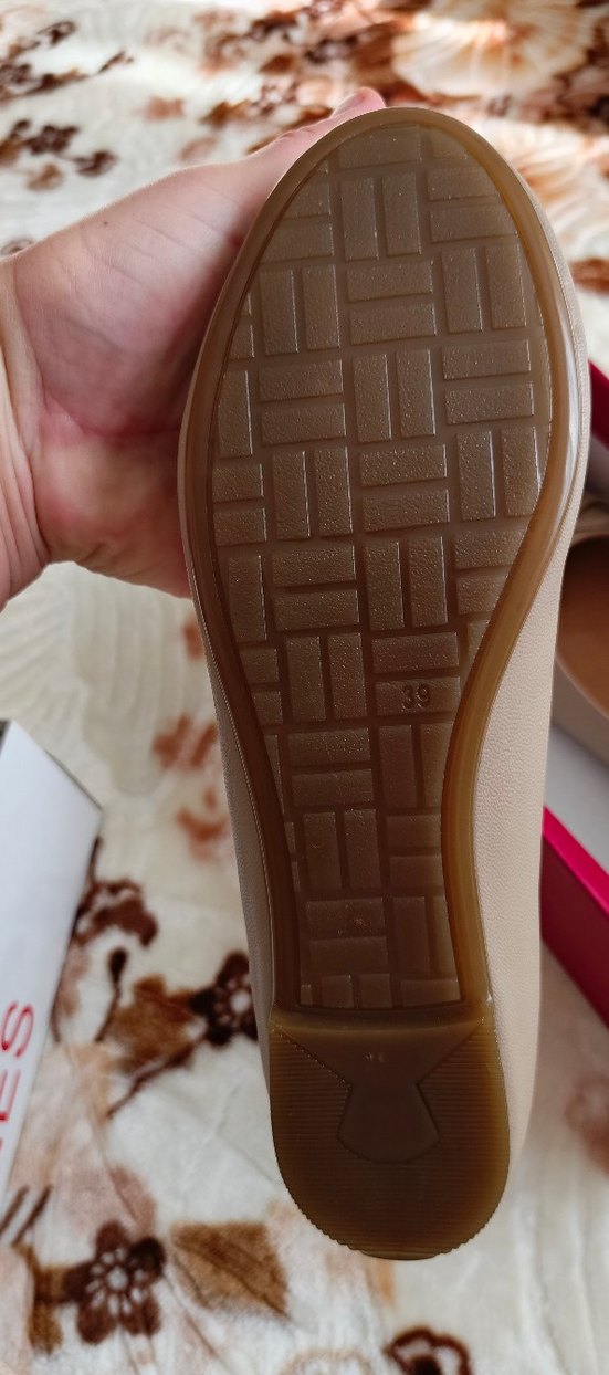 Bej Parlak Nakışlı Dolgu Topuklu Kadın Babet - Görsel 2