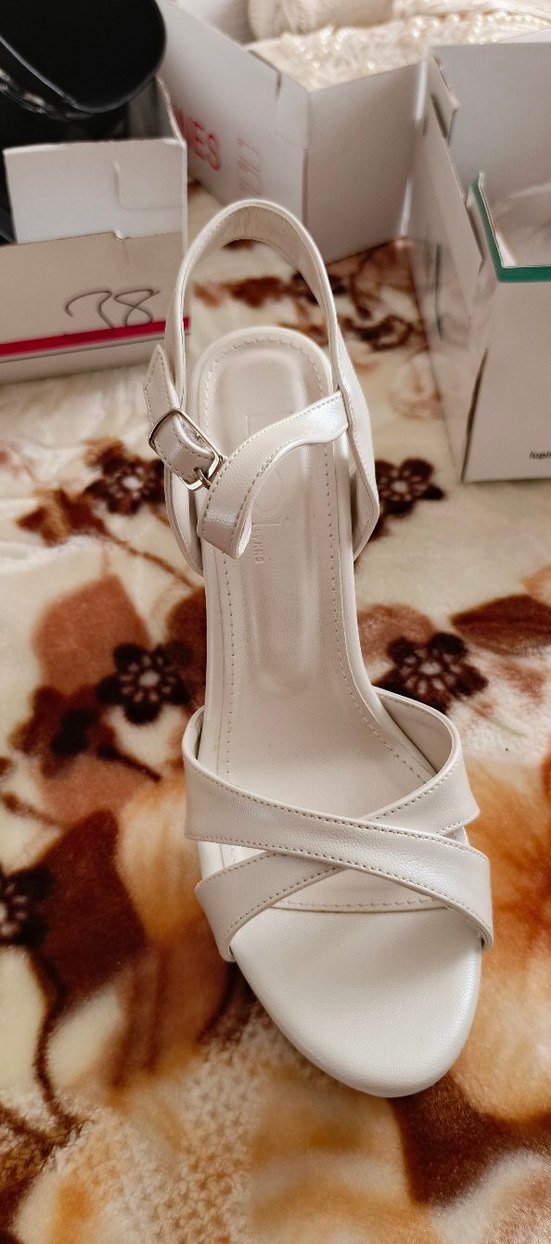 Beyaz Deri Platform Topuklu Kadın Abiye Ayakkabı - Görsel 4