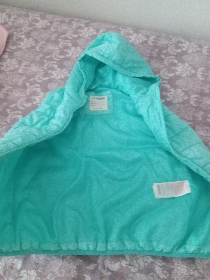 Kız Çocuk Turkuaz Kapüşonlu Kürklü Yelek - Görsel 5
