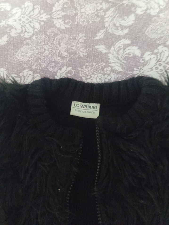 Siyah Kürklü kız çocuk Yelek - Görsel 2