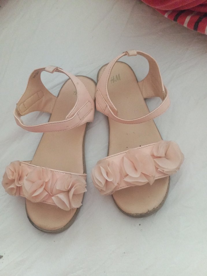 Kız Çocuk Pembe Fırfırlı Sandalet - Görsel 2