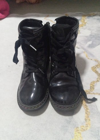 Kızlar için Siyah Goth Lastik Botlar - Görsel 2