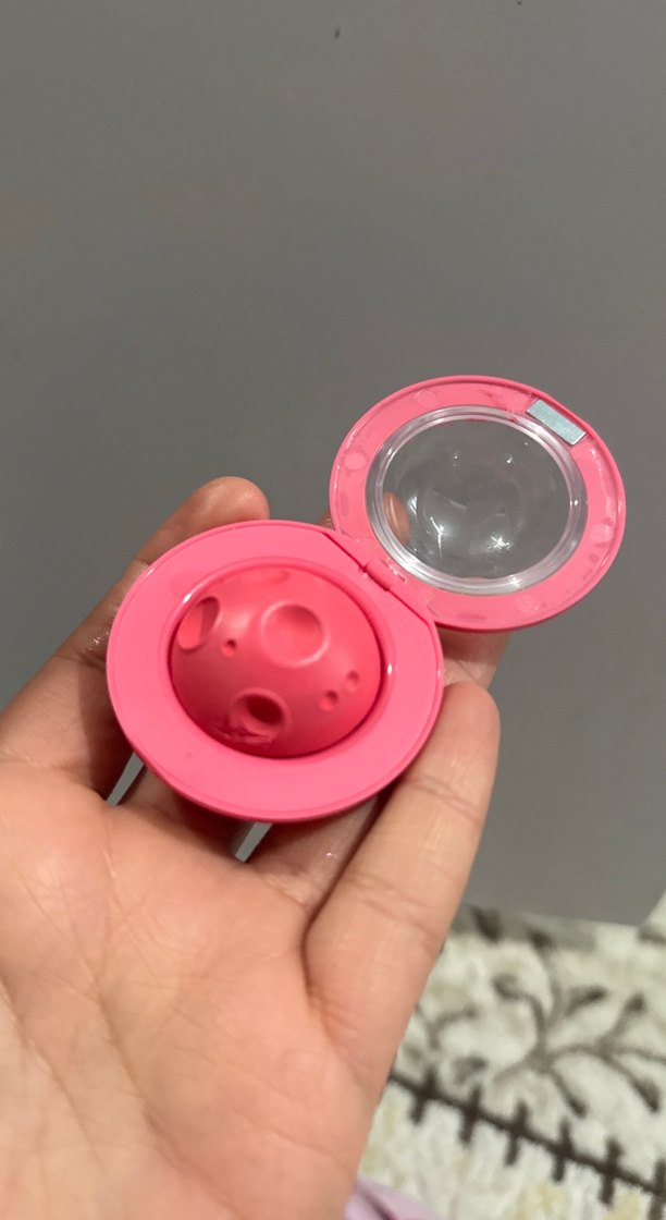 Pastel Pembe Dudak Parlatıcısı - Görsel 2