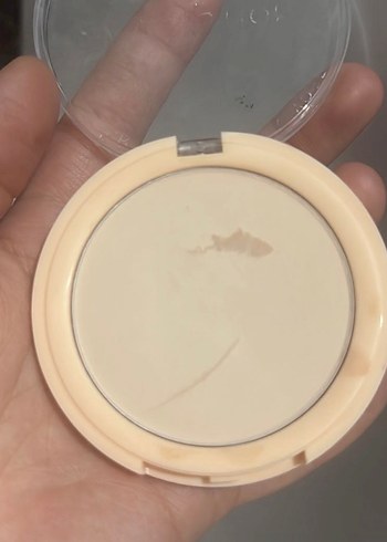 Bej Pudra - Revolution - Görsel 3