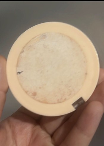 Bej Pudra - Revolution - Görsel 2