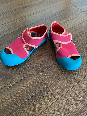 29 Beden Adidas kız çocuk sandalet
