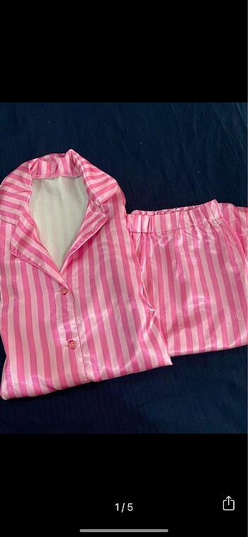 Saten pijama
