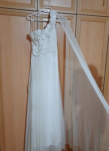 Abiye nikah Nisan elbisesi