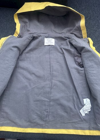 Sarı Kapüşonlu kız çocuk Yağmurluk 6-7 yaş - Görsel 4