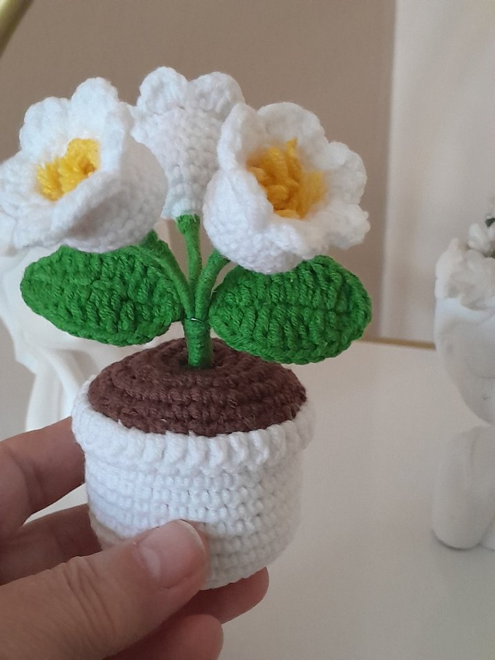 El yapımı bohem örgü çiçek dekoru - Görsel 2