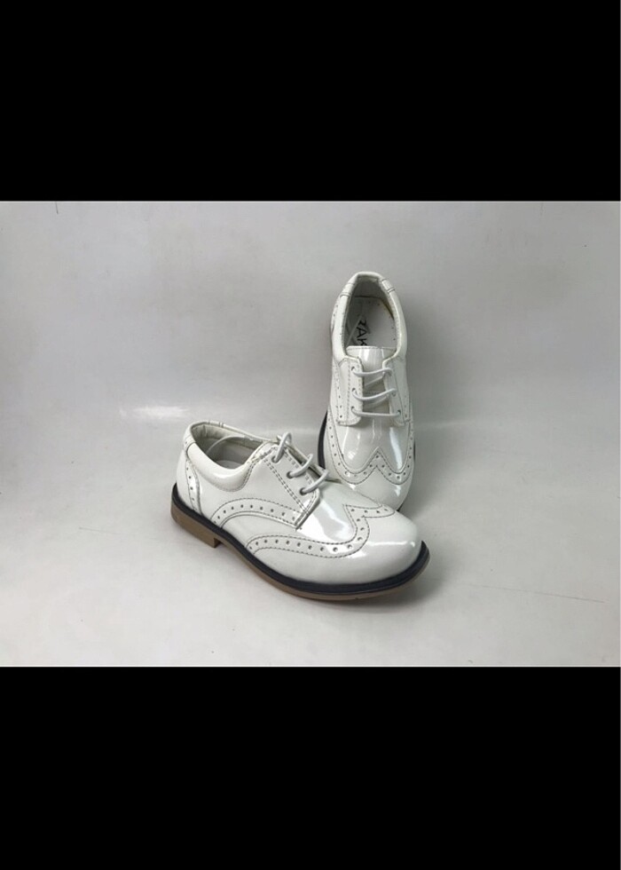 Beyaz Rugan Klasik Bebek Ayakkabısı - Görsel 3