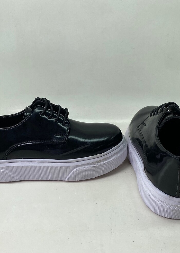 Siyah Renk Çocuk Ayakkabısı - Görsel 3