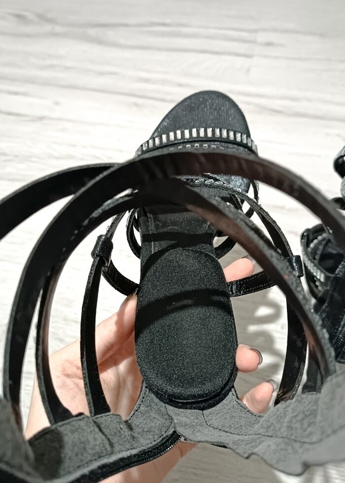 Taşlı İnce Topuklu Sandalet Ayakkabı 9 cm - Görsel 5