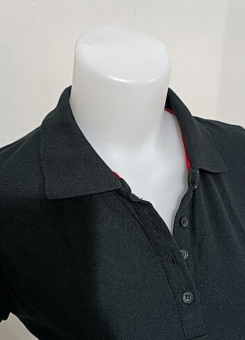 Kadın Siyah Polo Yaka Düğmeli Tişört - Görsel 2