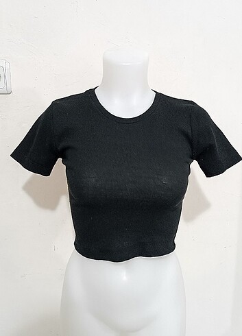 Siyah Kısa Kollu Crop Tişört - Görsel 2