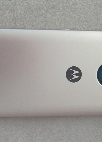 Motorola telefon (1hafta şarj süresi) 