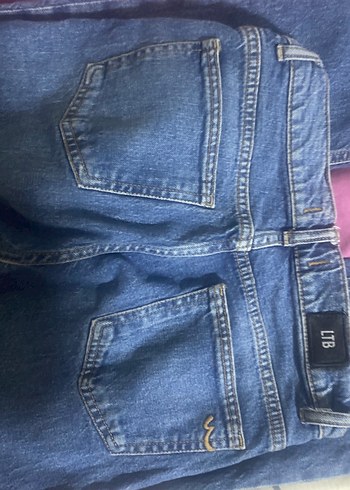 Düğmeli Mavi Kadın Denim Pantolon - Görsel 5