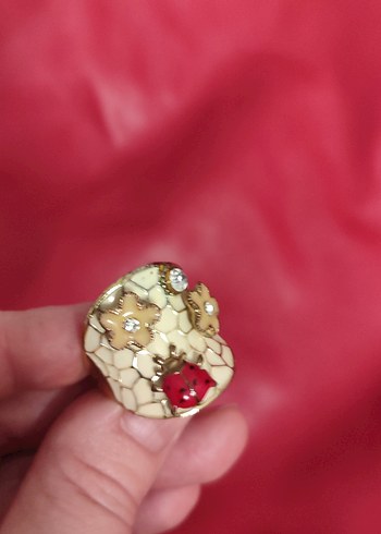 Taşlı yüzükler emitasyon takilar - Görsel 8