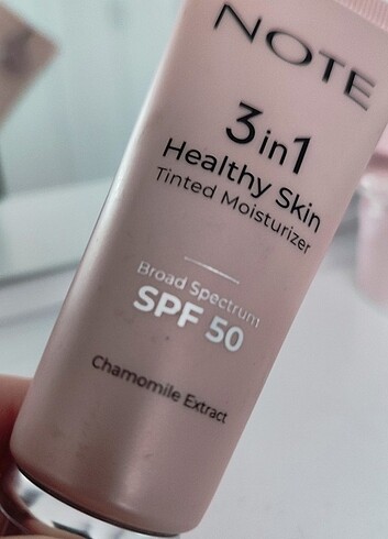 Beden Renk Note 3IN1 SPF 50 ton esitleyici fondöten