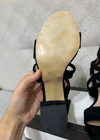 Zigi Soho Siyah Süet Topuklu Kadın Ayakkabı