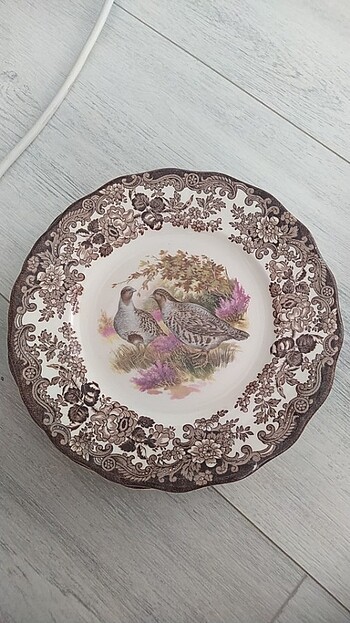 İngiliz porselen tabağı 