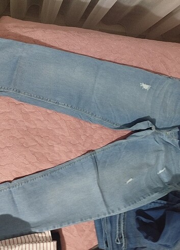 s Beden mavi Renk 3 Jean 1 tayt 2 t-shirt ( HEDİYELİ) 