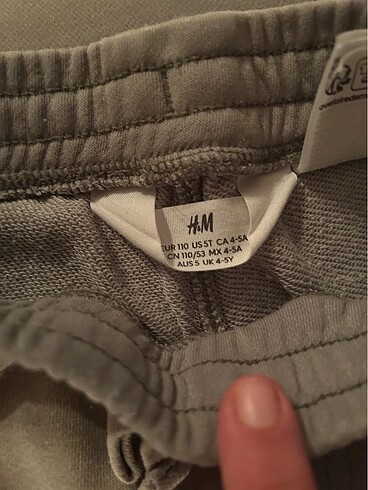 H&M H&M kargo esofman altı