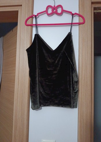 Siyah V Yaka Salaş Kadın Atlet - Görsel 4