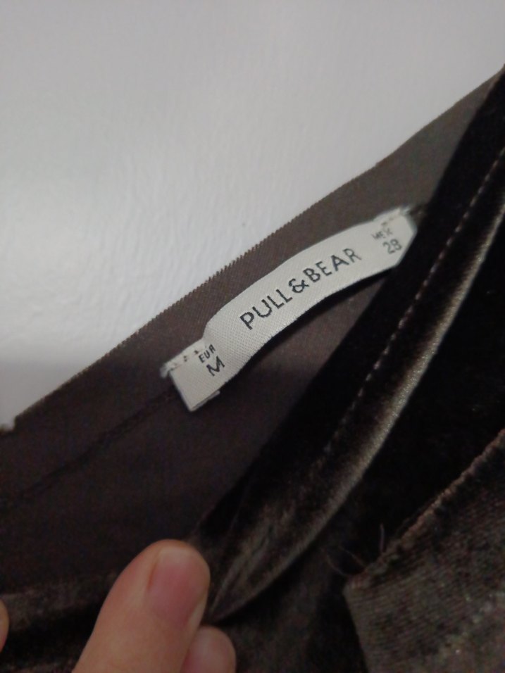 Siyah V Yaka Salaş Kadın Atlet - Görsel 2